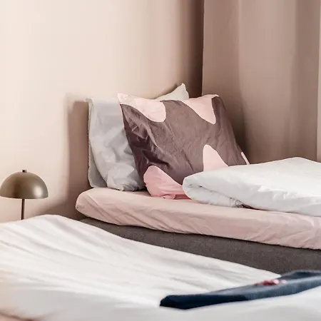 Apartman Arctic Bloom Retreat: 2br W/ Parking Rovaniemi