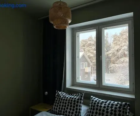 Apartman Arctic Bloom Retreat: 2br W/ Parking Rovaniemi