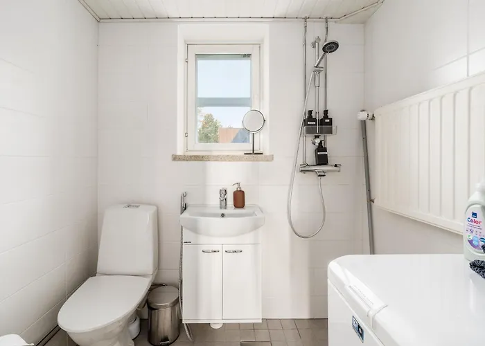 Arctic Bloom Retreat: 2br W/ Parking Appartement Rovaniemi